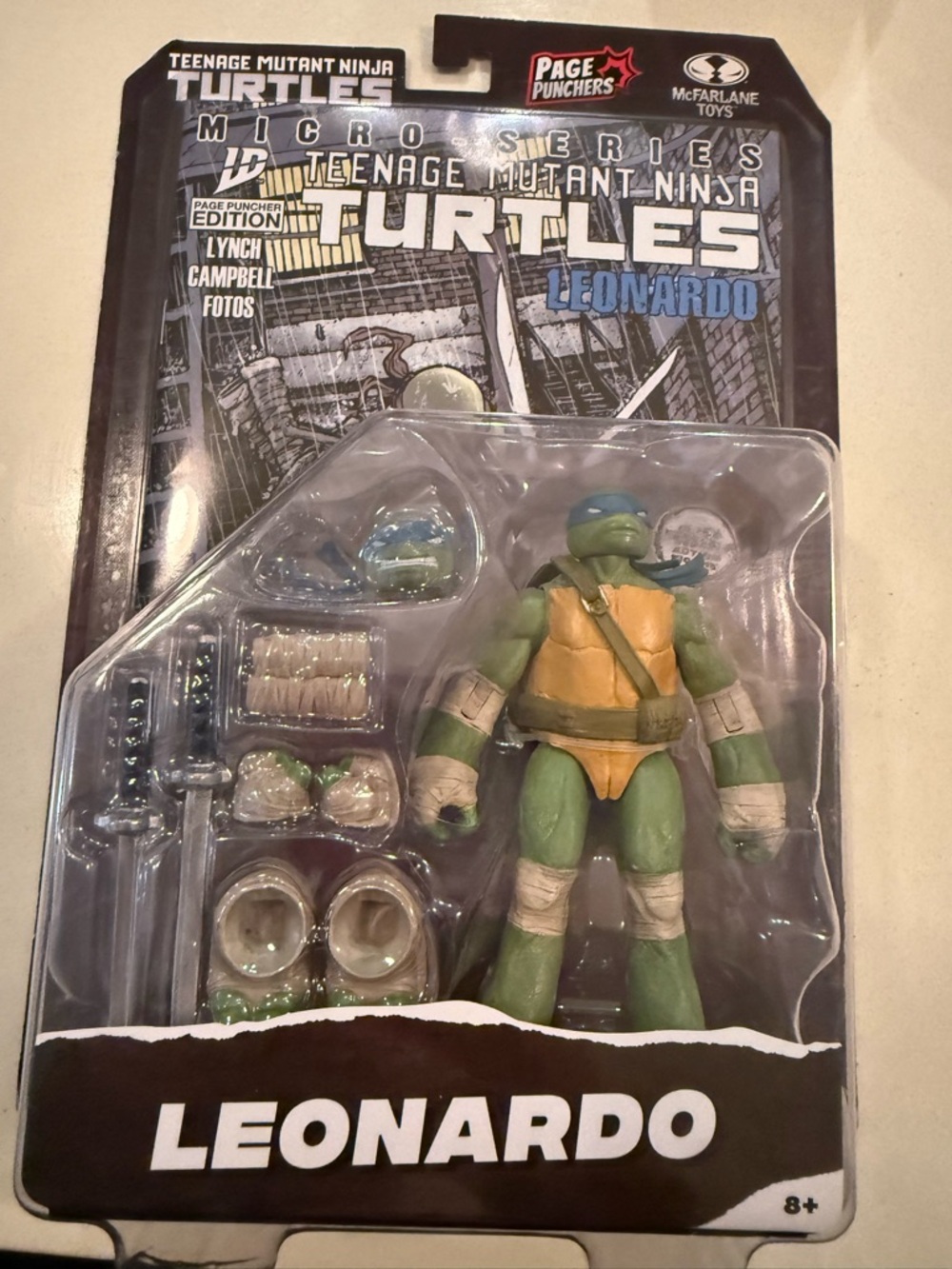 Teenage Mutant Ninja Turtles Leonardo Action Figure - Green/Blue